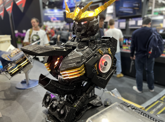 Mehr Optik, weniger exotische Kühlung. (Bild: Martin Böckmann)